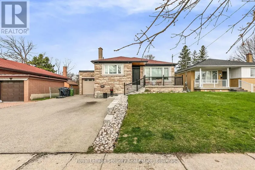 Detached at 251 THISTLE DOWN BOULEVARD, Toronto
