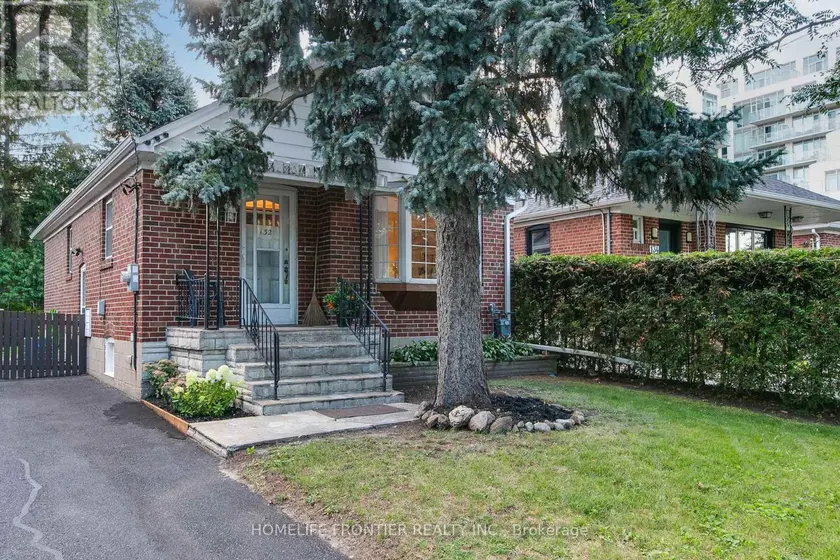 Detached at 132 WESLEY STREET, Toronto
