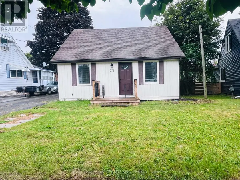Detached at 27 NORMANDY BOULEVARD, Halton Hills