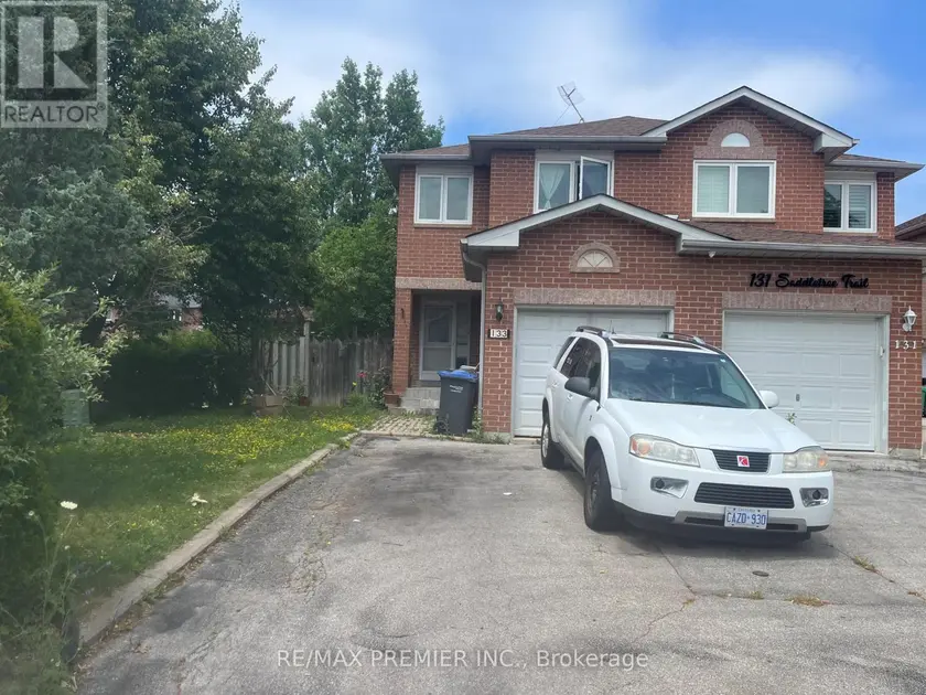 Semi-Detached/Link at 133 SADDLETREE TRAIL N, Brampton