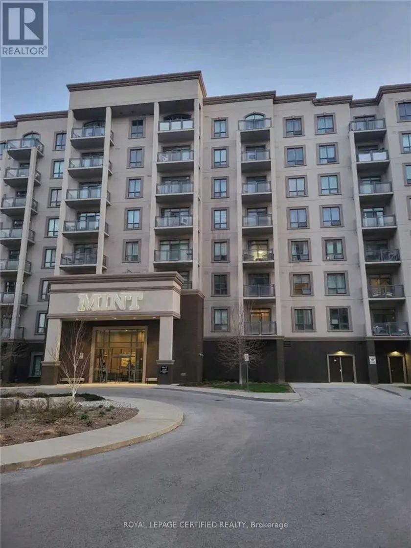 Apartment at 724 - 2490 OLD BRONTE ROAD, Oakville