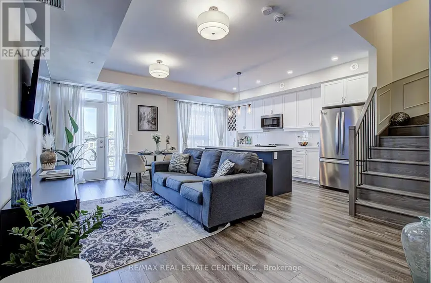 Townhouse at 116 - 1569 ROSE WAY, Milton