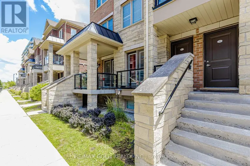Townhouse at # 40 - 200 VETERANS DRIVE, Brampton