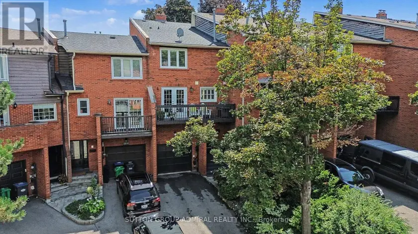 Townhouse at 1230 CORNERBROOK PLACE, Mississauga