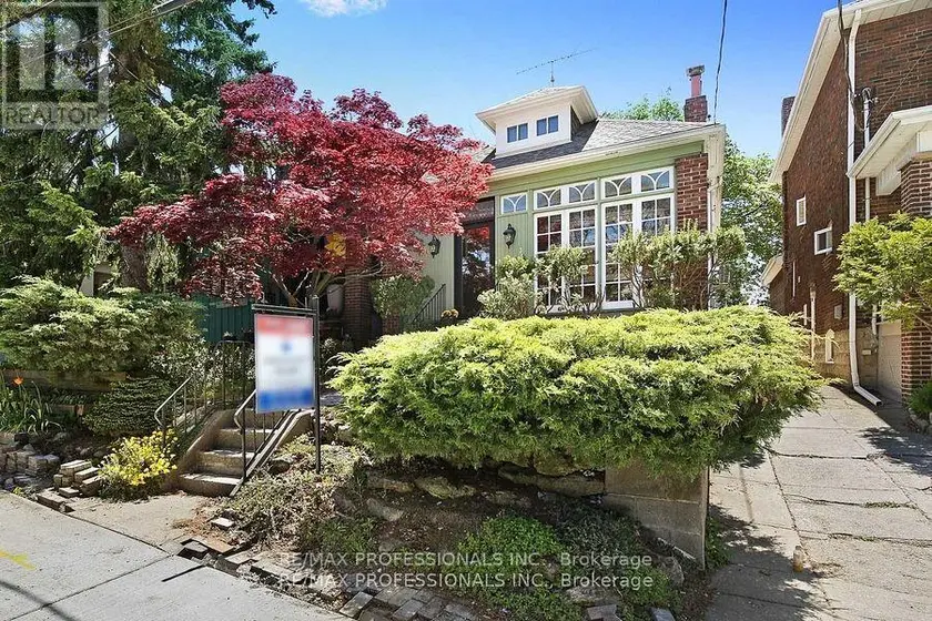 Detached at BSMT - 9 RAMBERT CRESCENT, Toronto
