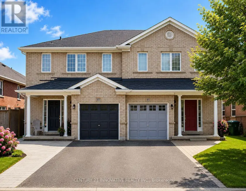Semi-Detached/Link at 97 HOLLINGSWORTH CIRCLE, Brampton