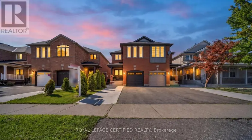 Semi-Detached/Link at 70 VINTAGE GATE, Brampton