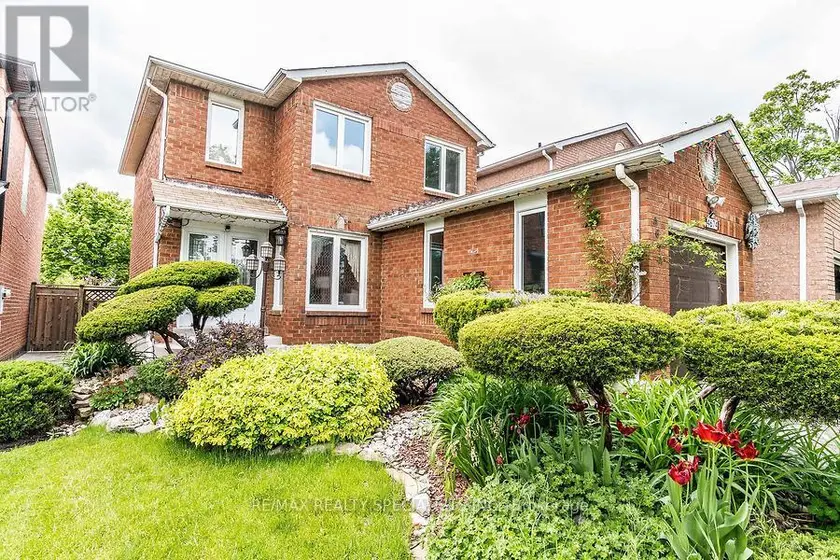 Detached at 4674 PEMMICAN TRAIL, Mississauga