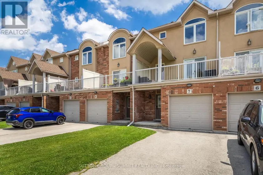 Townhouse at 7 - 1253 SILVAN FOREST DRIVE, Burlington
