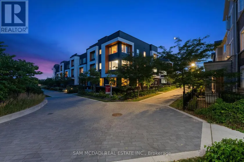 Townhouse at 34 - 3006 CREEKSHORE COMMON, Oakville