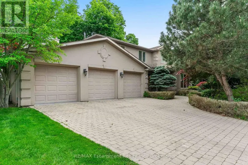 Detached at 2372 CARRINGTON PLACE, Oakville