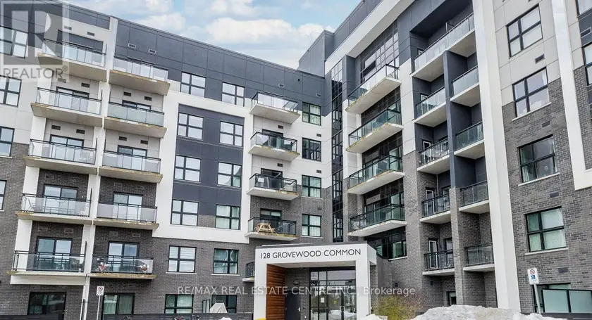 Apartment at 330 - 128 GROVEWOOD COMMON, Oakville