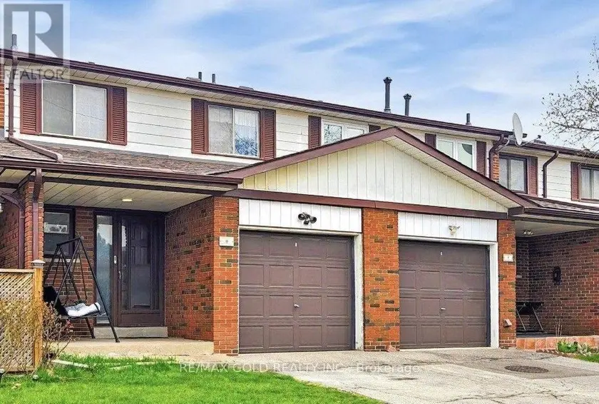 Townhouse at 8 - 7033 NETHERBRAE ROAD, Mississauga