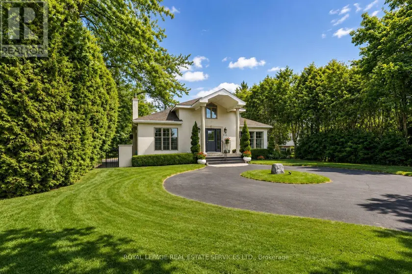 Detached at 3423 LAKESHORE ROAD, Burlington
