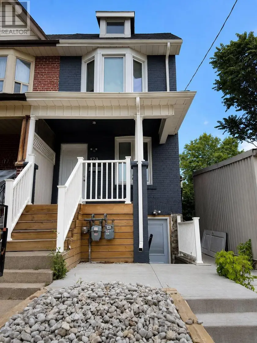Townhouse at 2ND FLOOR - 170 YARMOUTH ROAD, Toronto