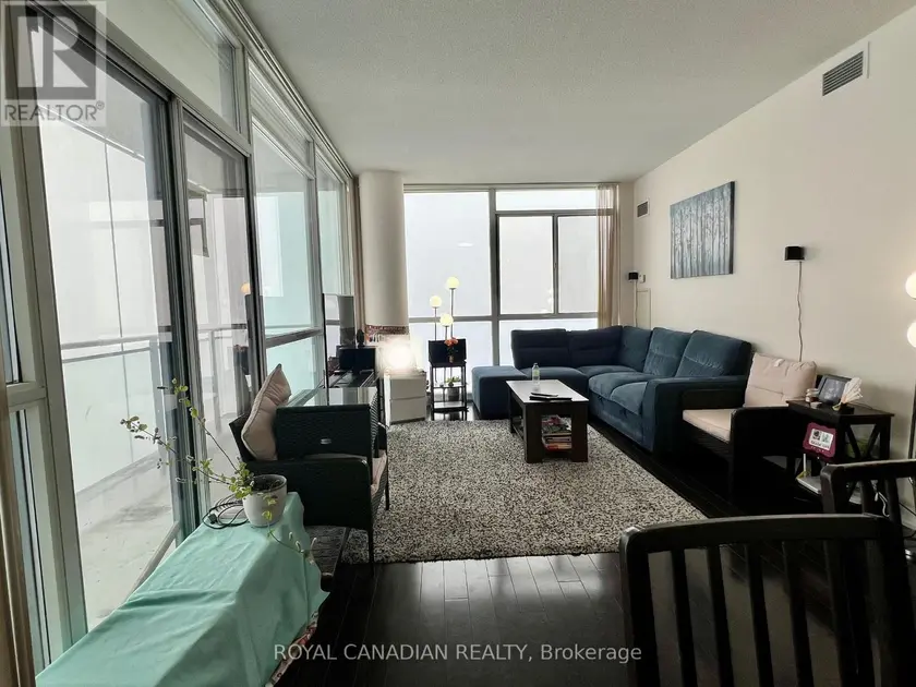 Apartment at 3207 - 225 WEBB DRIVE, Mississauga