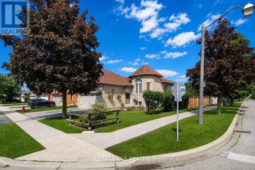 Detached at 65 ROYALTON DRIVE, Caledon