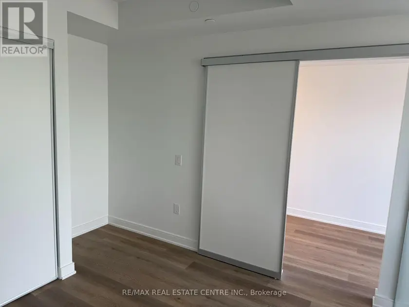 Apartment at 324 - 3009 NOVAR ROAD E, Mississauga