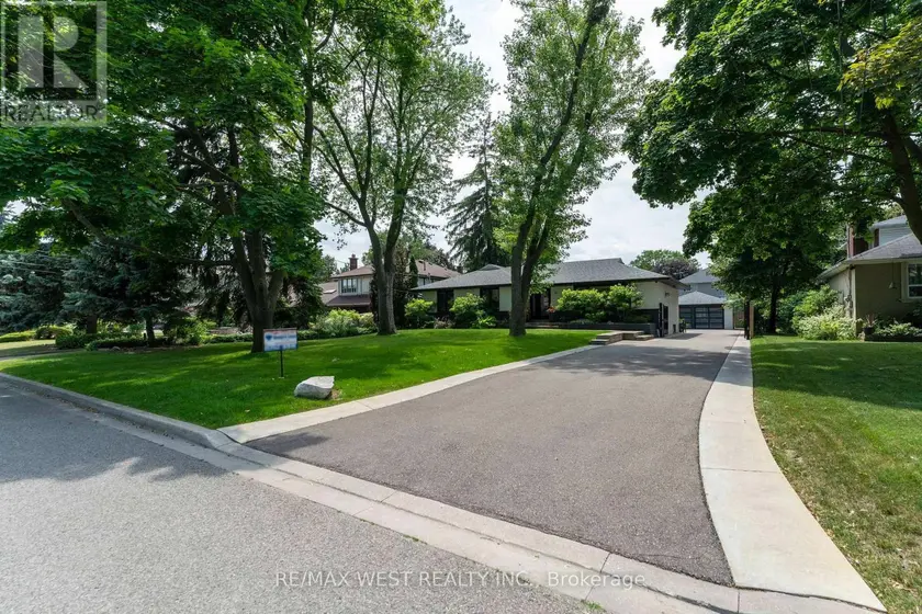 Detached at 92 WARWOOD ROAD, Toronto