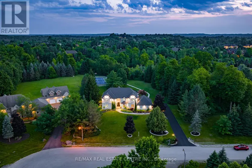 Detached at 11135 MENZIES COURT, Milton