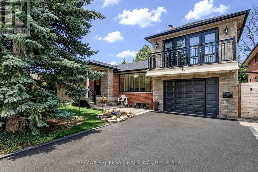 Detached at 40 COWLEY AVENUE, Toronto