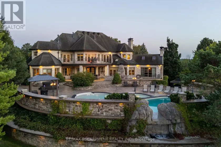Detached at 25 TURTLE LAKE DRIVE, Halton Hills