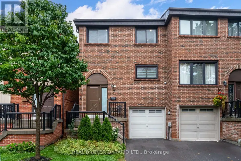Townhouse at 7 MAPLE BRANCH PATH, Toronto