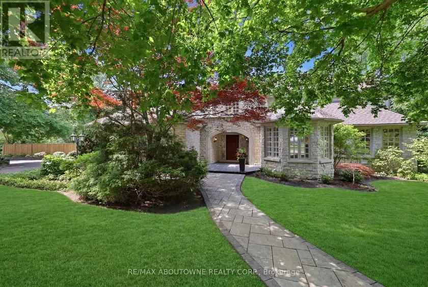 Detached at 437 CAIRNCROFT ROAD, Oakville