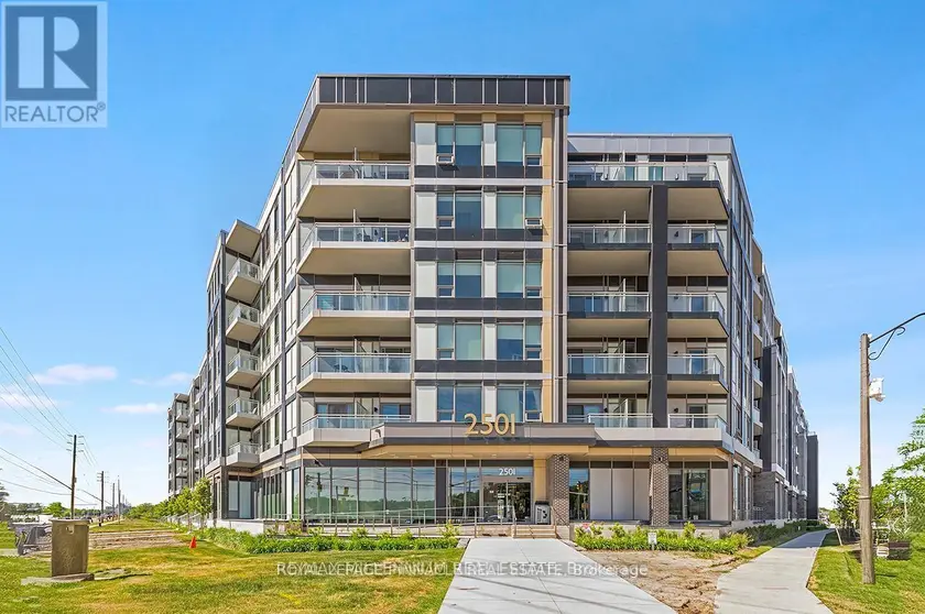 Apartment at 450 - 2501 SAW WHET BOULEVARD, Oakville