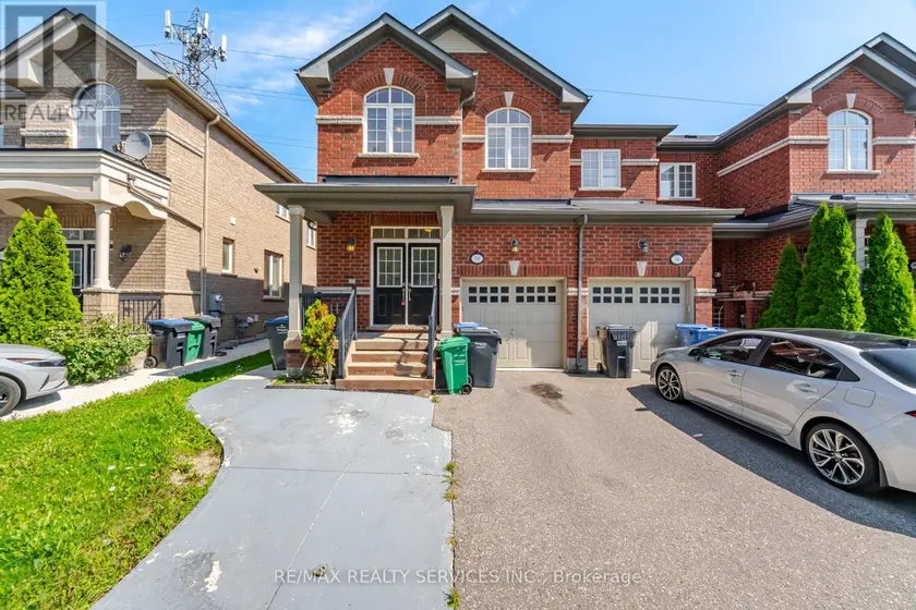 Townhouse at 98 TEAL CREST CIRCLE, Brampton
