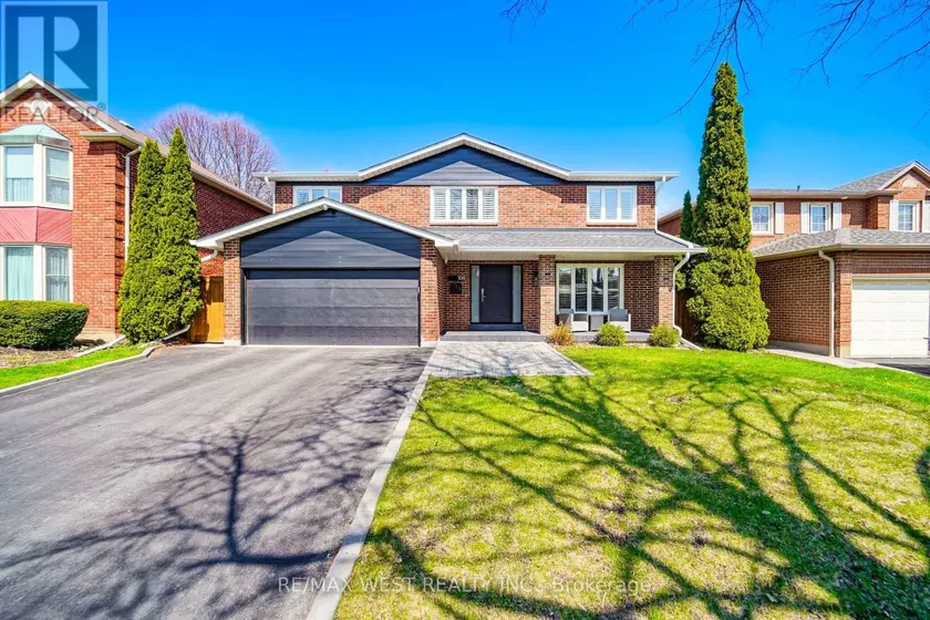 Detached at 108 POPLAR HEIGHTS DRIVE, Toronto