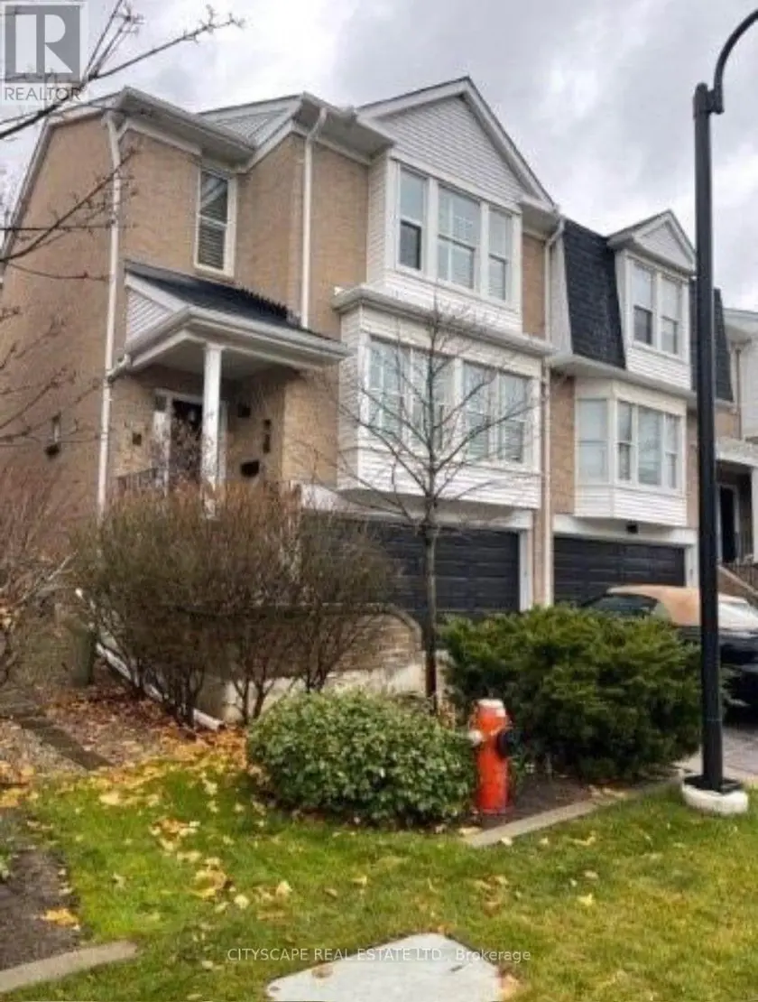 Townhouse at 30 TAMARACK CIRCLE, Toronto
