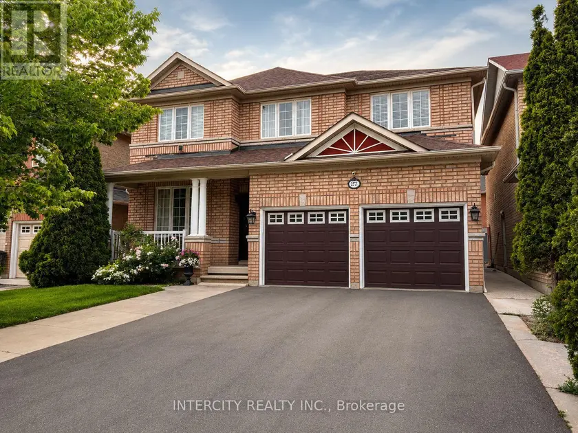 Detached at 27 MODESTO CRESCENT, Brampton