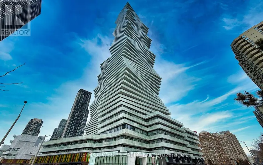 Apartment at 621 - 3883 QUARTZ ROAD, Mississauga