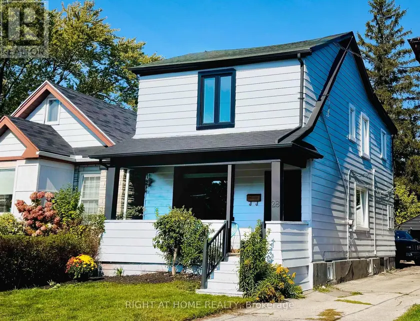 Detached at 28 PENDEEN AVENUE, Toronto