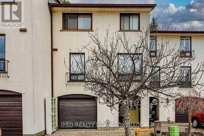 Townhouse at 46 - 6679 SHELTER BAY ROAD, Mississauga