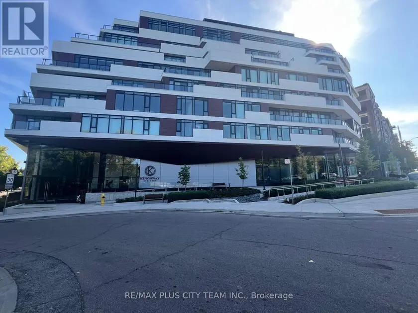 Apartment at 316 - 160 KINGSWAY CRESCENT W, Toronto