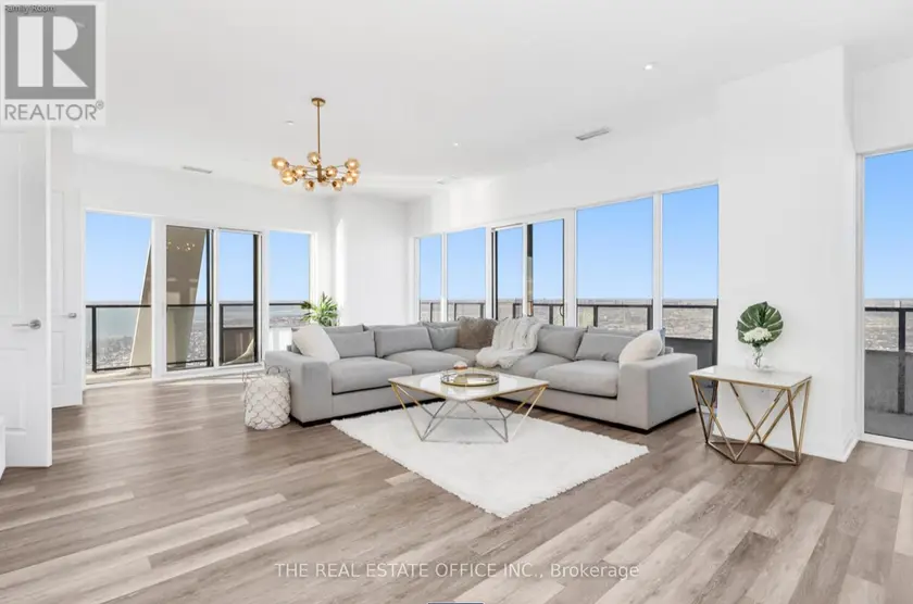 Apartment at UPH01A - 30 SHORE BREEZE DRIVE, Toronto