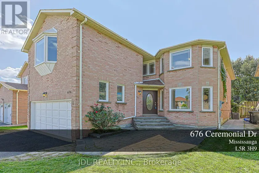 Detached at 676 CEREMONIAL DRIVE, Mississauga