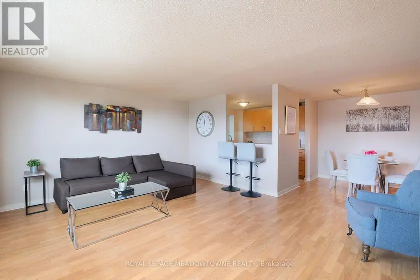 Apartment at 206 - 6720 GLEN ERIN DRIVE, Mississauga