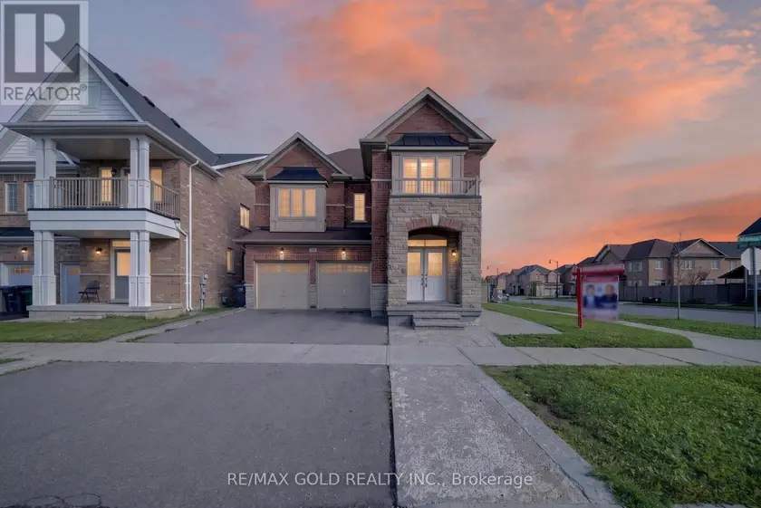 Detached at 43 KILKARRIN ROAD W, Brampton