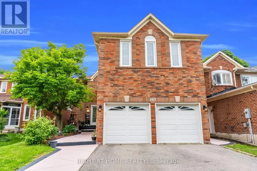 Detached at 4487 INCHBURY ROAD, Mississauga