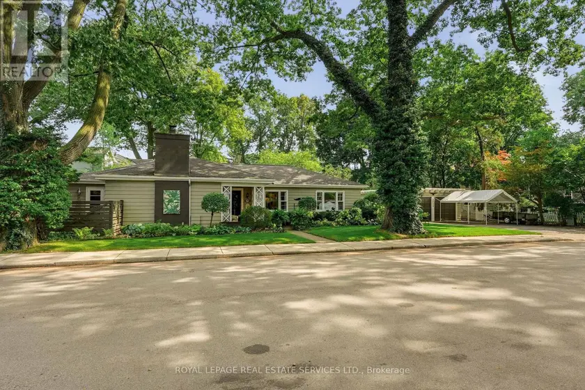 Detached at 344 MAPLE AVENUE, Oakville