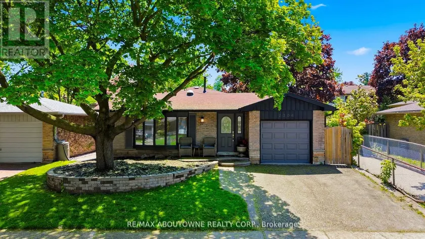 Detached at 2306 DEVON ROAD, Oakville