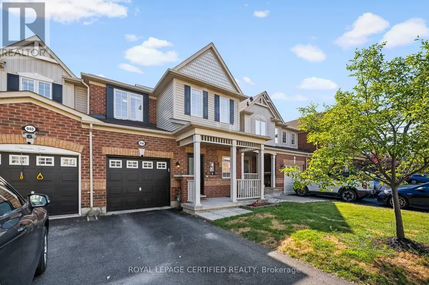 Townhouse at 938 BURROWS GATE, Milton