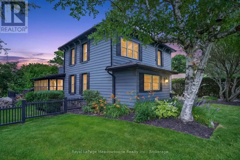 Detached at 53 CAMPBELL AVENUE E, Milton