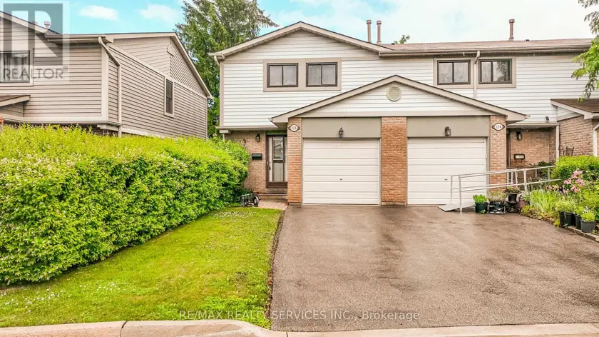 Townhouse at 125 - 125 ASHTON CRESCENT, Brampton