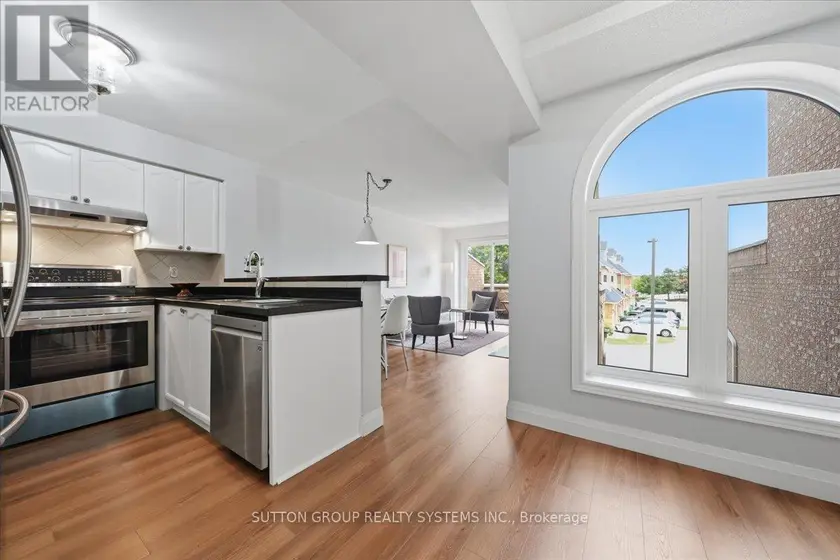Townhouse at 255 - 60 BARONDALE DRIVE, Mississauga