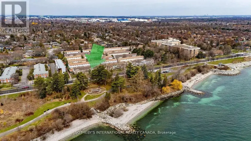 Townhouse at 113 - 5475 LAKESHORE ROAD, Burlington