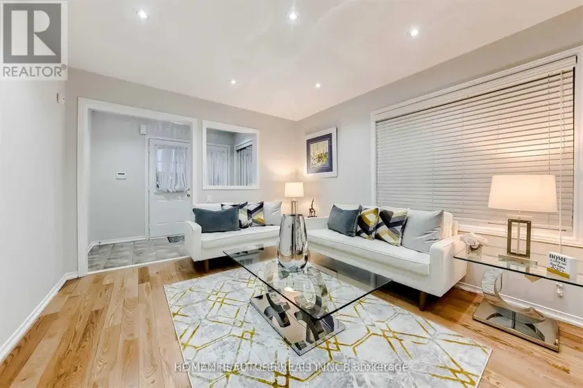 Semi-Detached/Link at 24 OKLAHOMA DRIVE, Brampton